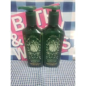 BBW Raspberry Green Tea Cleansing Gel Hand Soap w. Natural Essential Oils 2 Pack